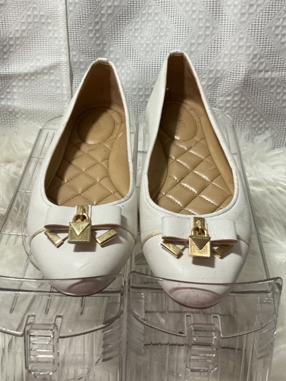 NWOT MK SHOES